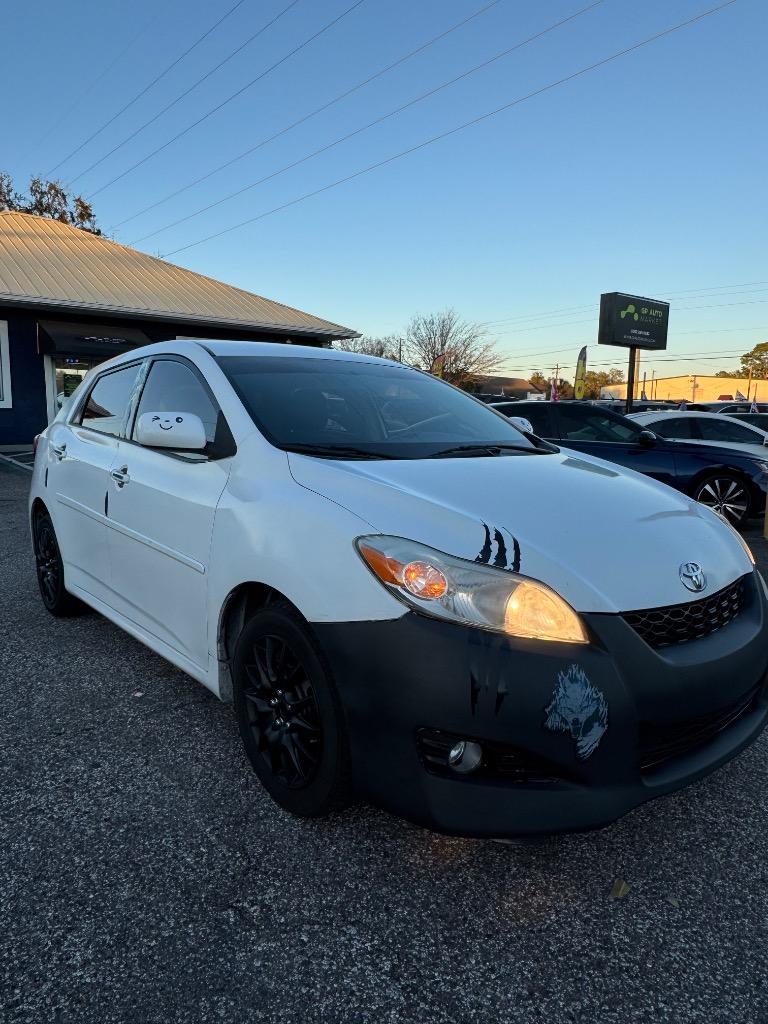 2009 Toyota Corolla - $6,900