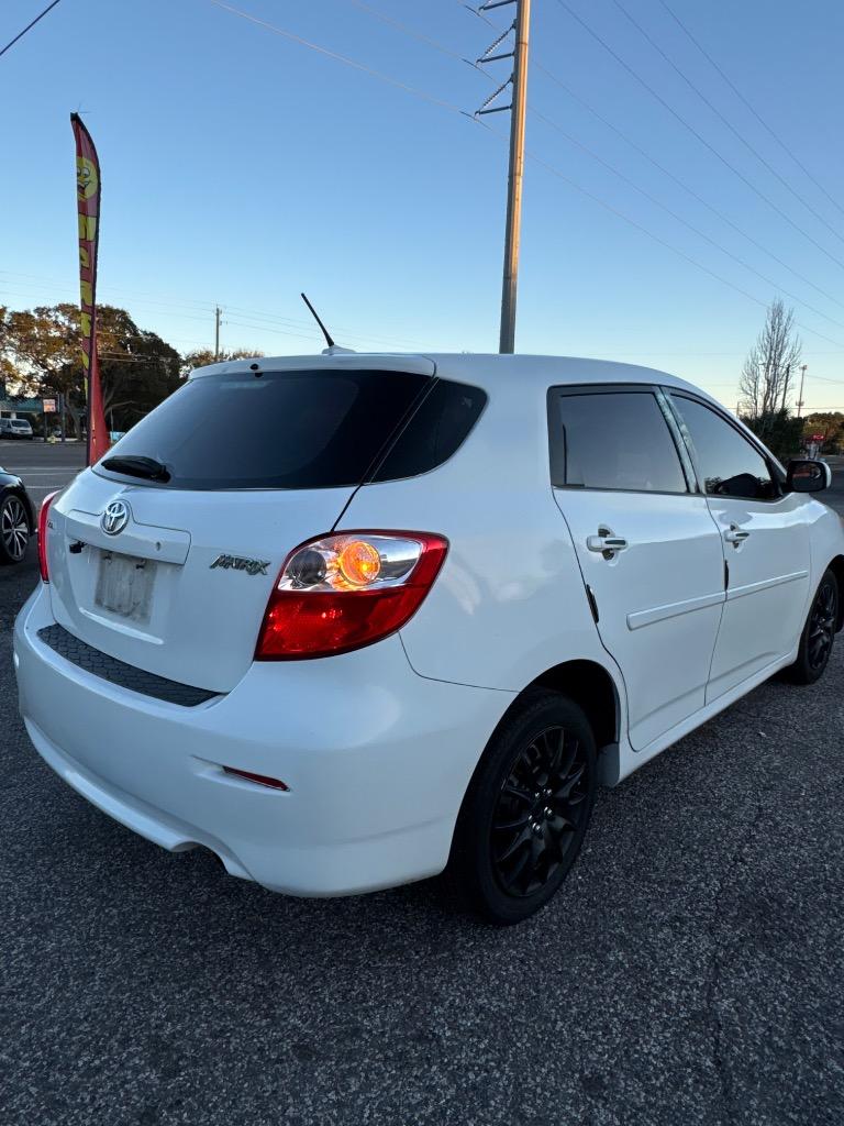 2009 Toyota Corolla - $6,900