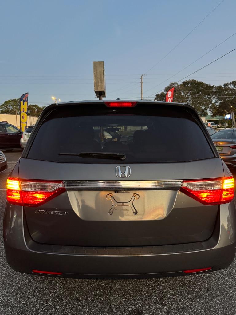 2013 Honda Odyssey - $12,900