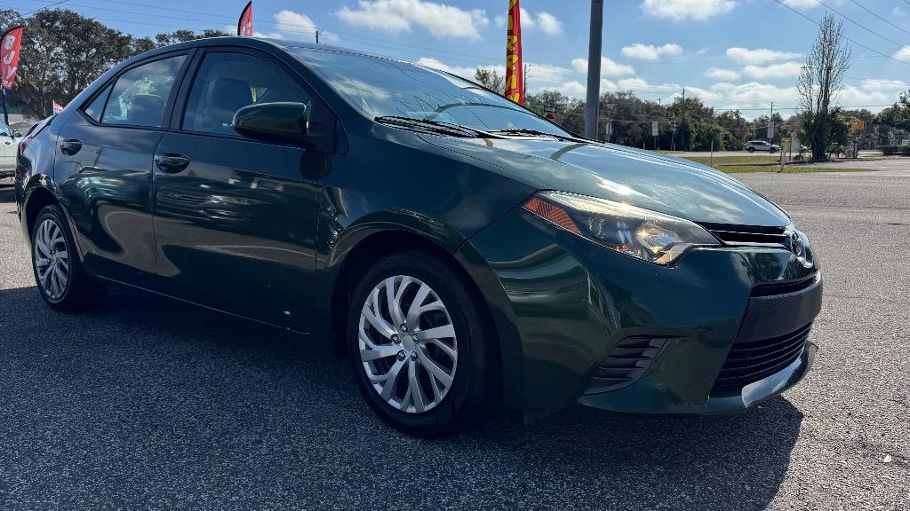 2015 Toyota Corolla - $14,900
