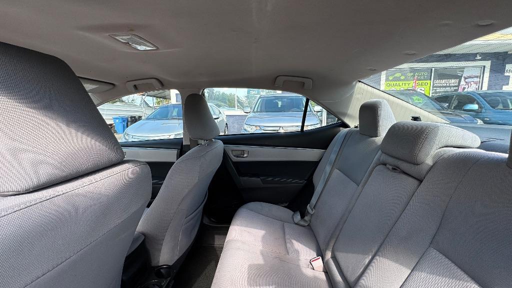 2015 Toyota Corolla - $14,900