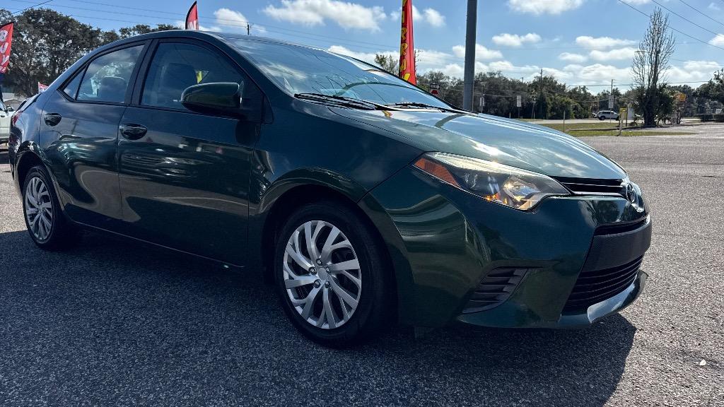 2015 Toyota Corolla - $14,900