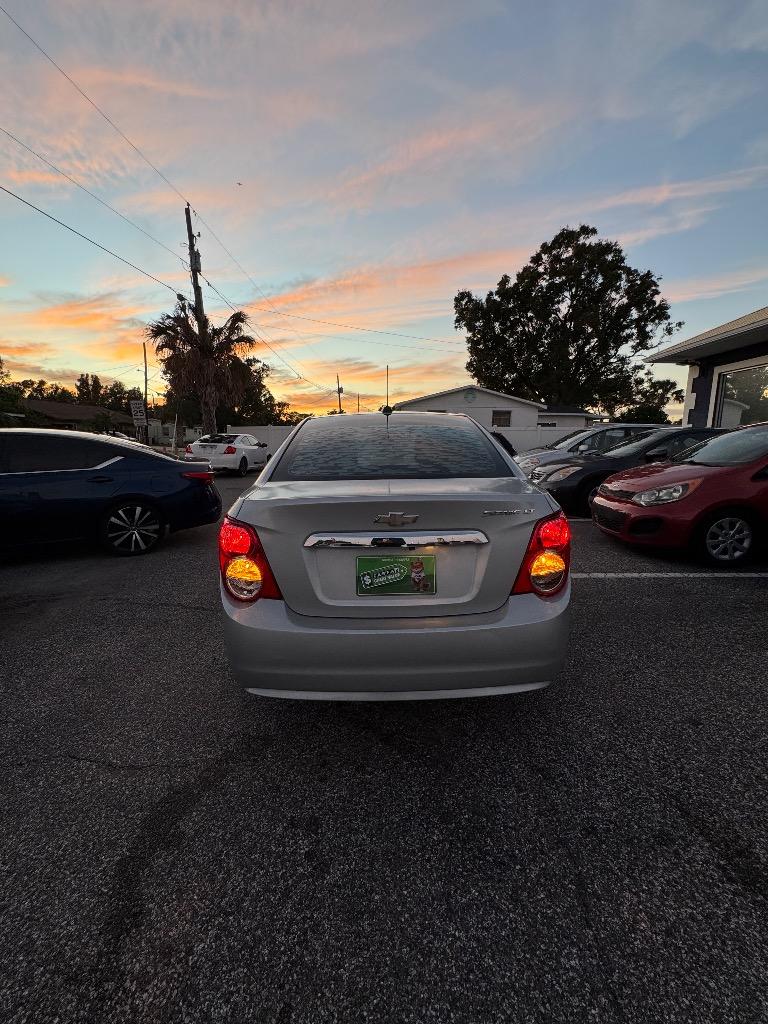 2015 Chevrolet Sonic - $7,900