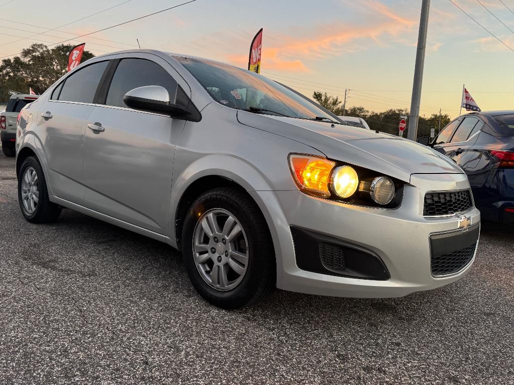 2015 Chevrolet Sonic - $7,900
