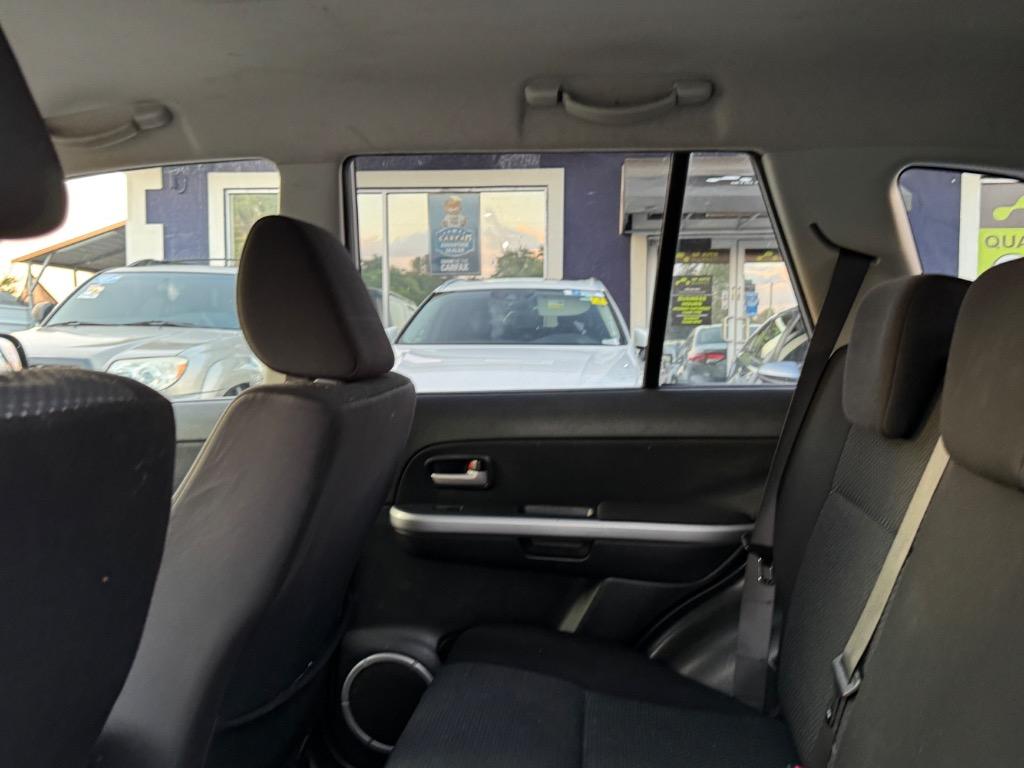 2006 Suzuki Grand Vitara - $4,900