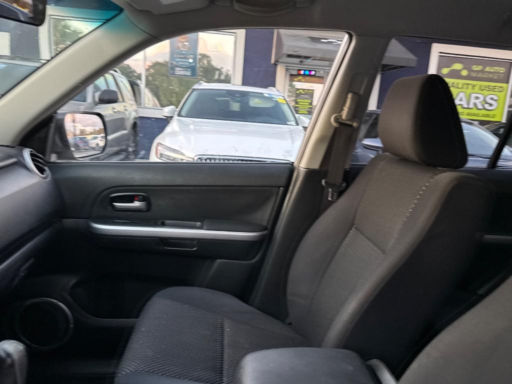 2006 Suzuki Grand Vitara - $4,900