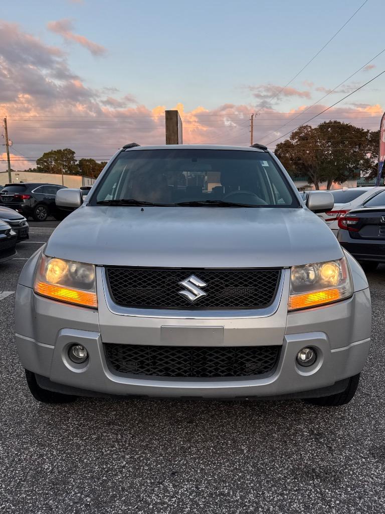 2006 Suzuki Grand Vitara - $4,900