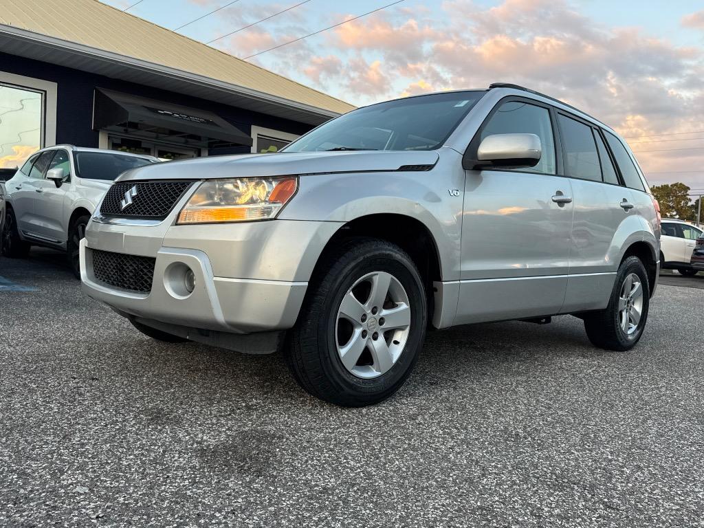 2006 Suzuki Grand Vitara - $4,900