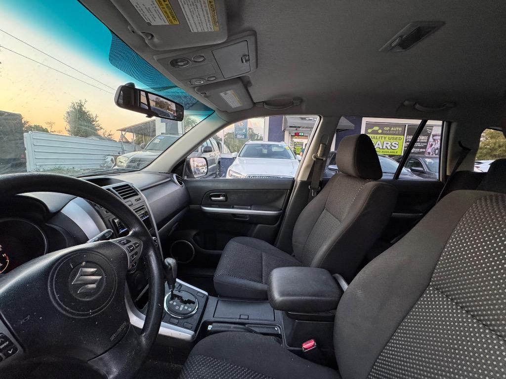 2006 Suzuki Grand Vitara - $4,900