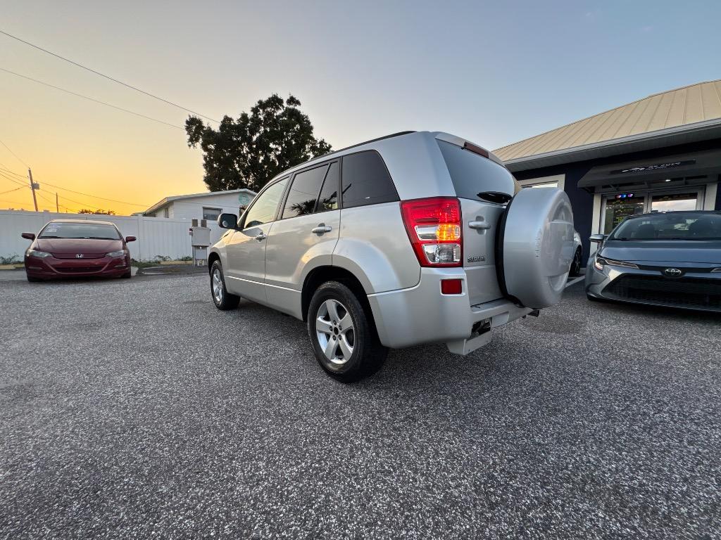 2006 Suzuki Grand Vitara - $4,900