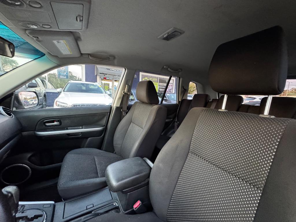 2006 Suzuki Grand Vitara - $4,900