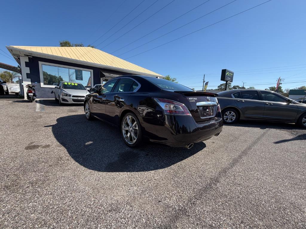 2012 Nissan Maxima - $7,900
