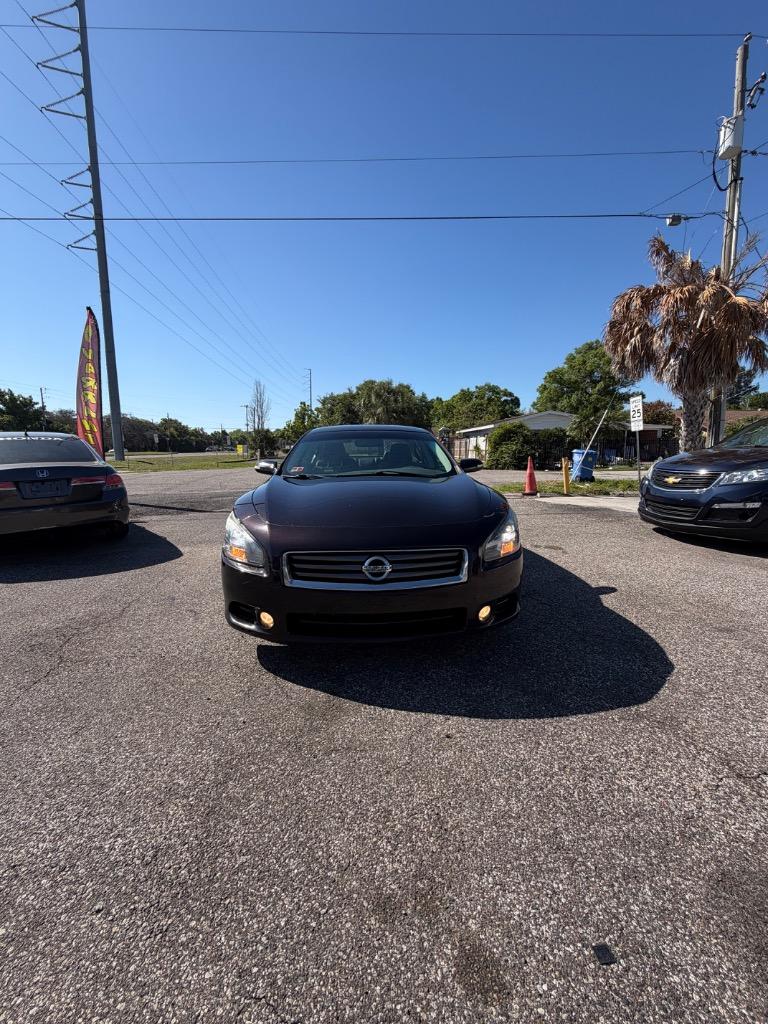 2012 Nissan Maxima - $7,900