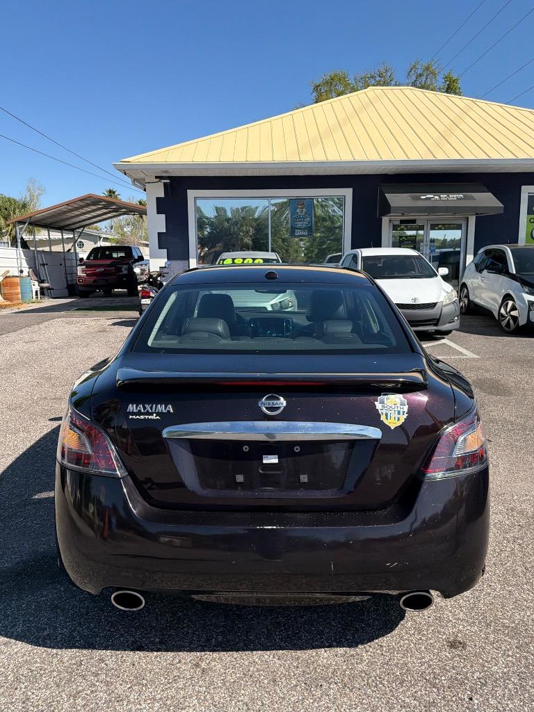 2012 Nissan Maxima - $7,900