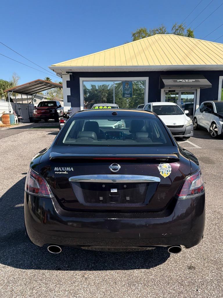 2012 Nissan Maxima - $7,900