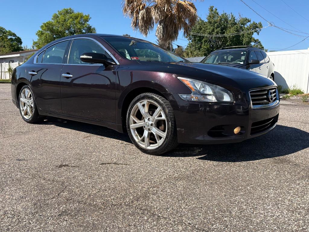 2012 Nissan Maxima - $7,900