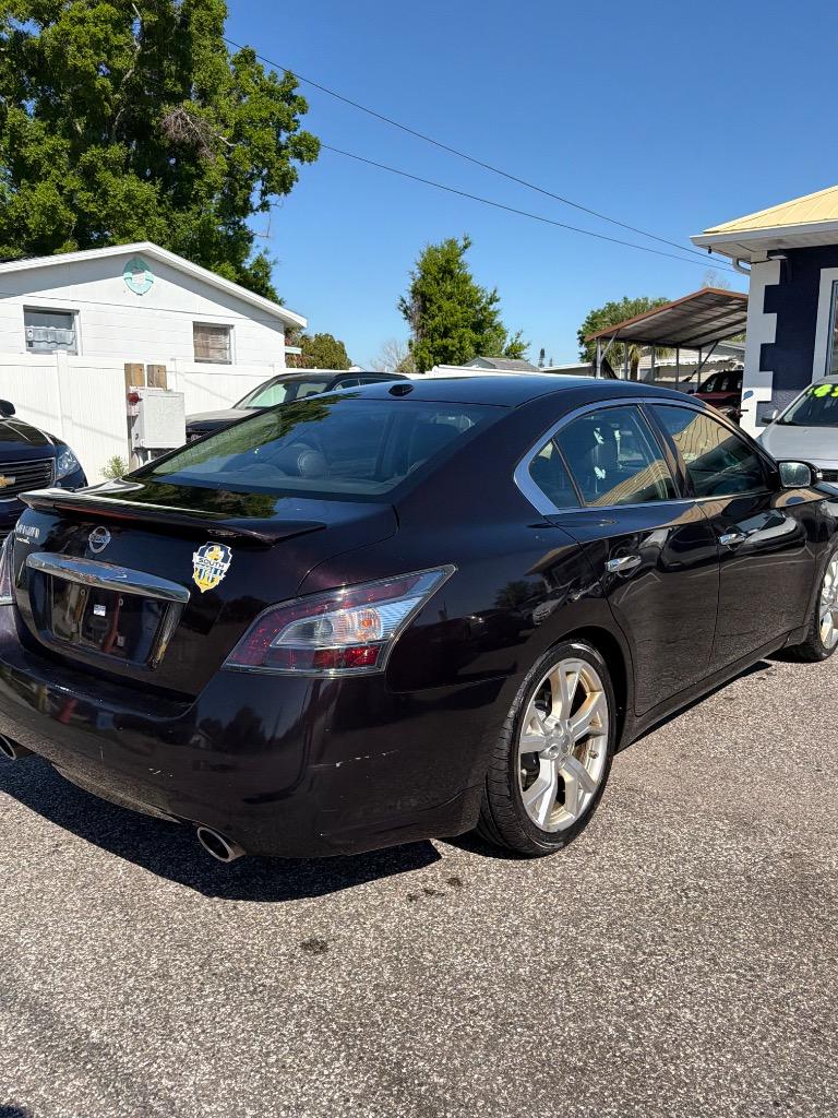 2012 Nissan Maxima - $7,900