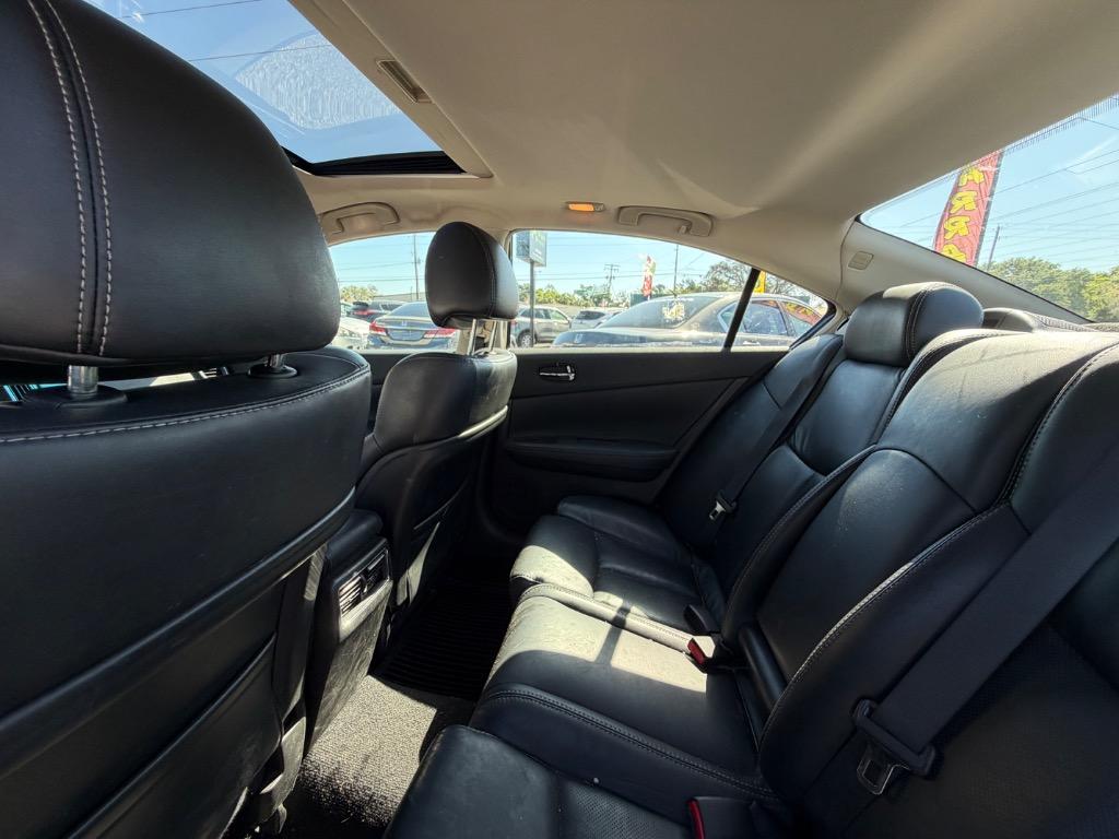 2012 Nissan Maxima - $7,900