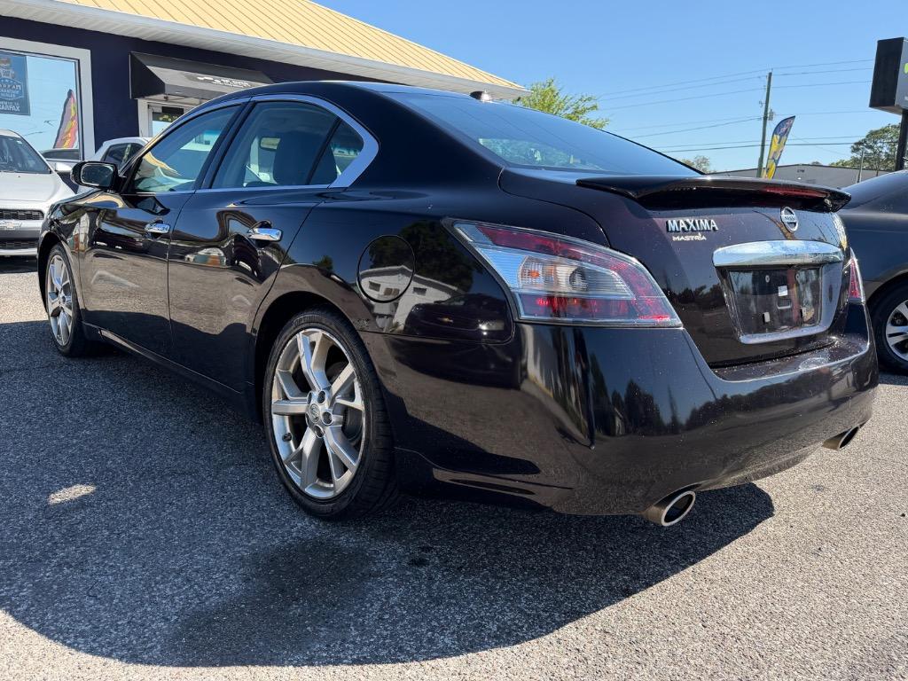 2012 Nissan Maxima - $7,900