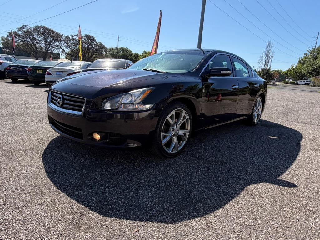 2012 Nissan Maxima - $7,900
