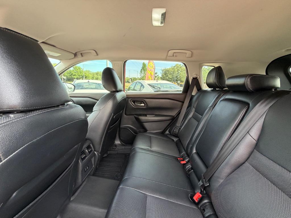 2021 Nissan Rogue - $29,900