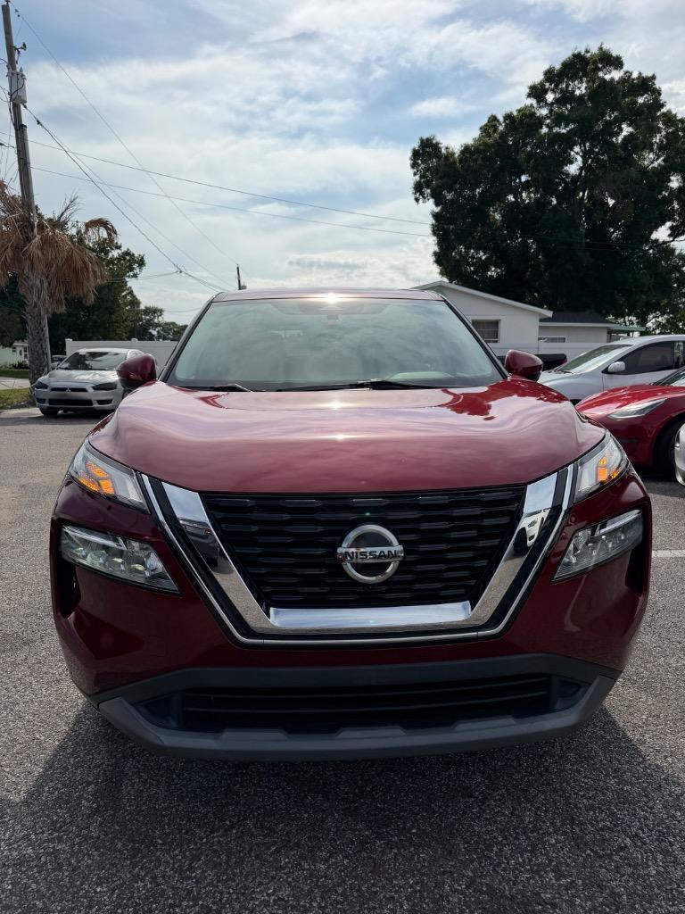 2021 Nissan Rogue - $29,900