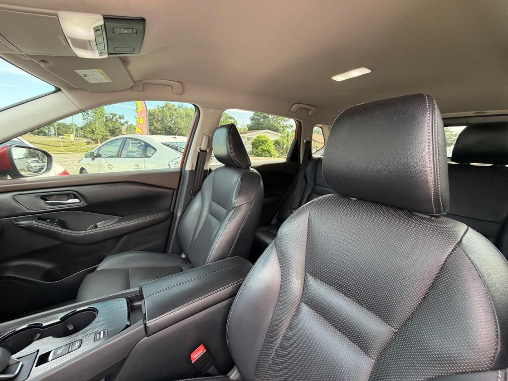 2021 Nissan Rogue - $29,900