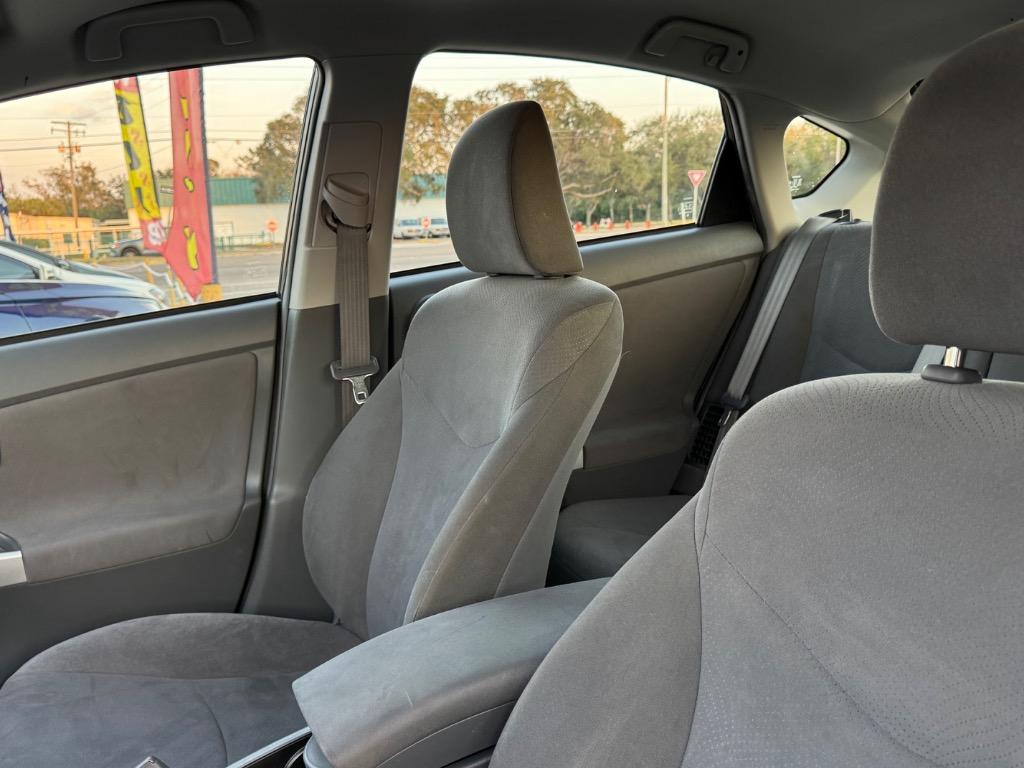 2011 Toyota Prius - $12,900