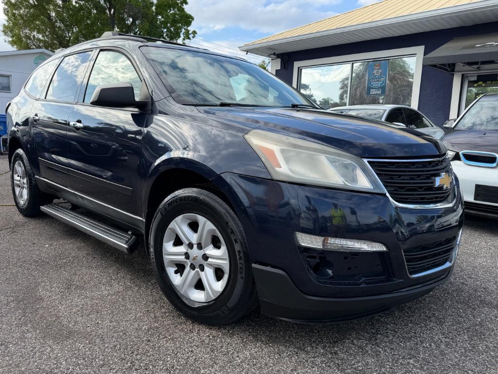2017 Chevrolet Traverse - $12,900
