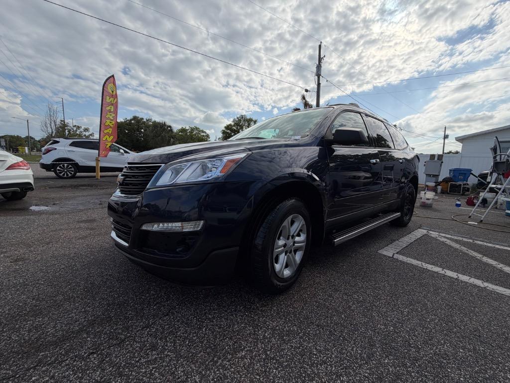 2017 Chevrolet Traverse - $12,900