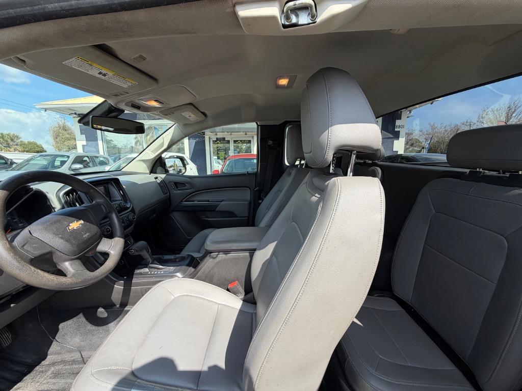 2015 Chevrolet Colorado - $12,900
