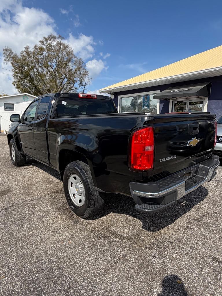 2015 Chevrolet Colorado - $12,900