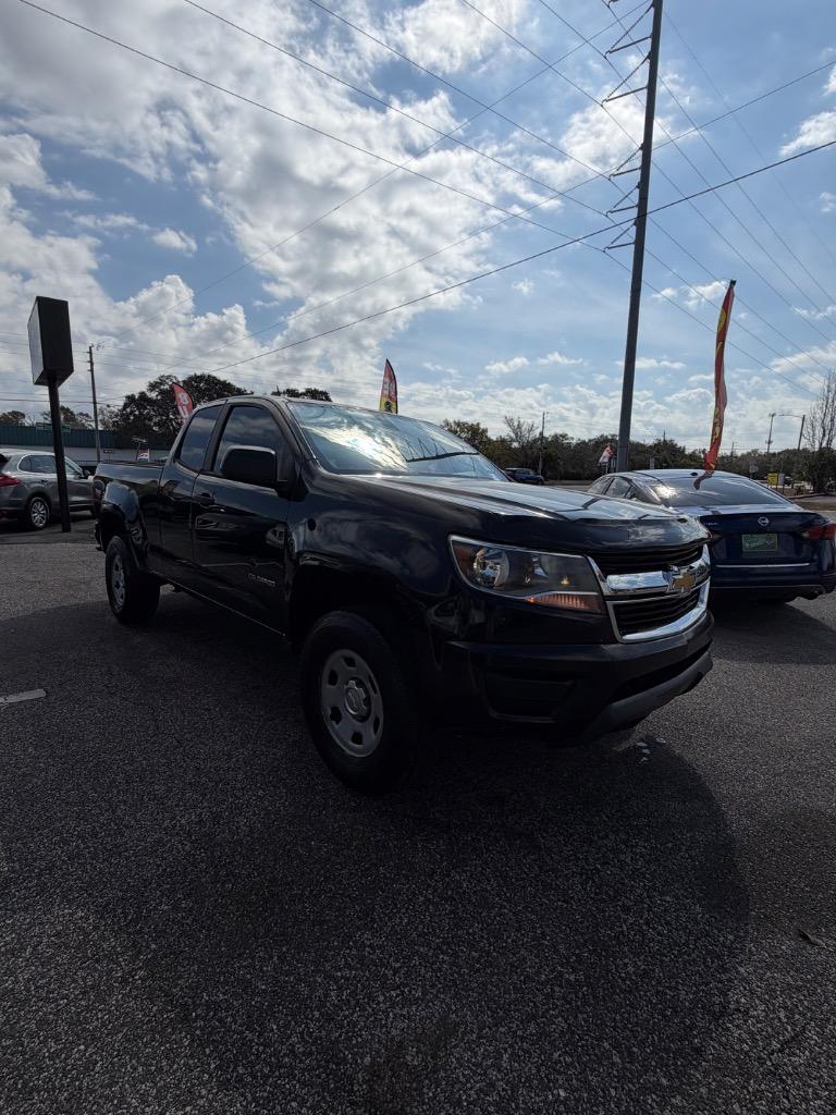 2015 Chevrolet Colorado - $12,900