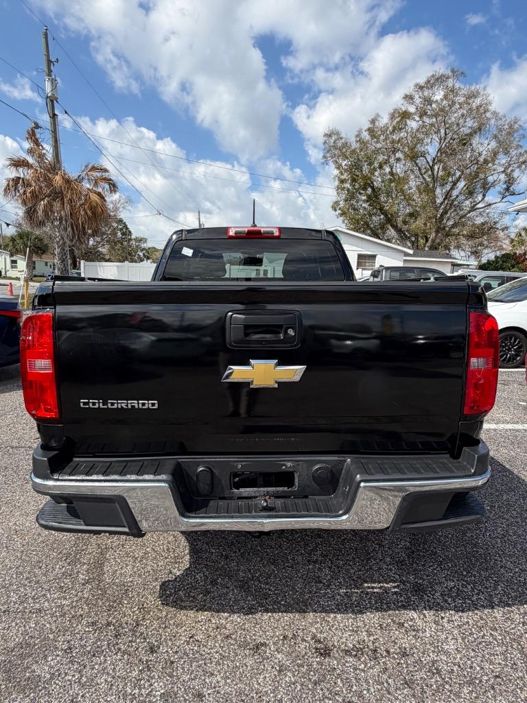 2015 Chevrolet Colorado - $12,900