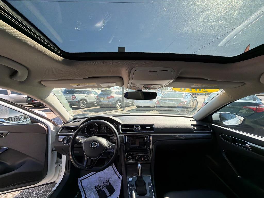 2016 Volkswagen Passat - $12,900