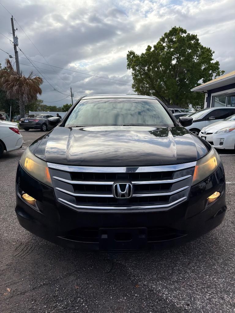 2012 Honda Crosstour - $6,900