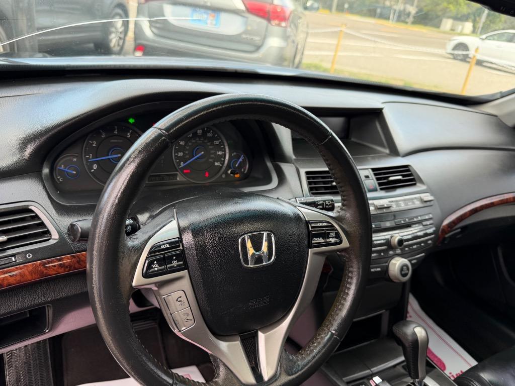 2012 Honda Crosstour - $6,900