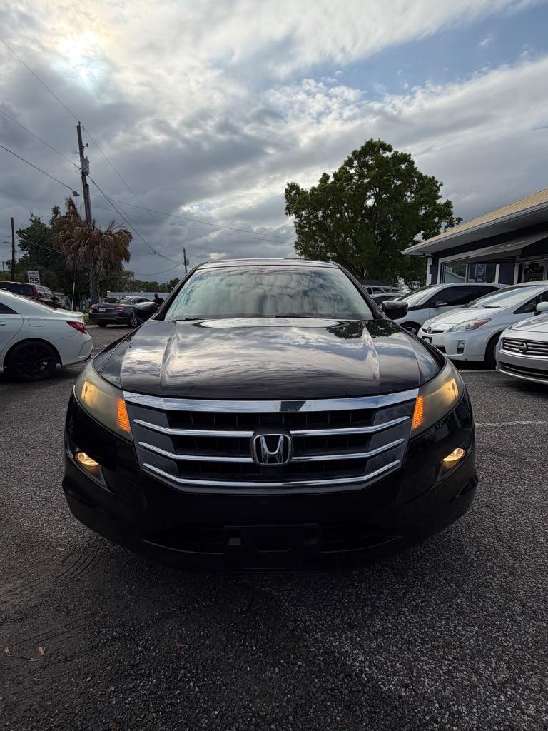 2012 Honda Crosstour - $6,900