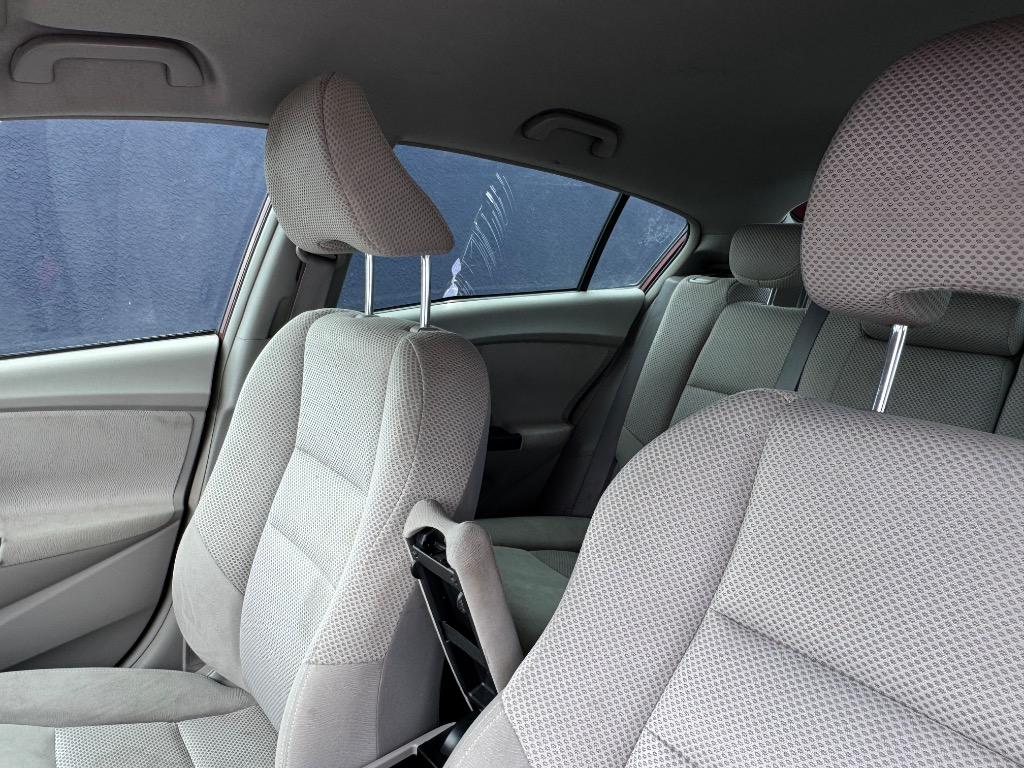 2010 Honda Insight - $5,900