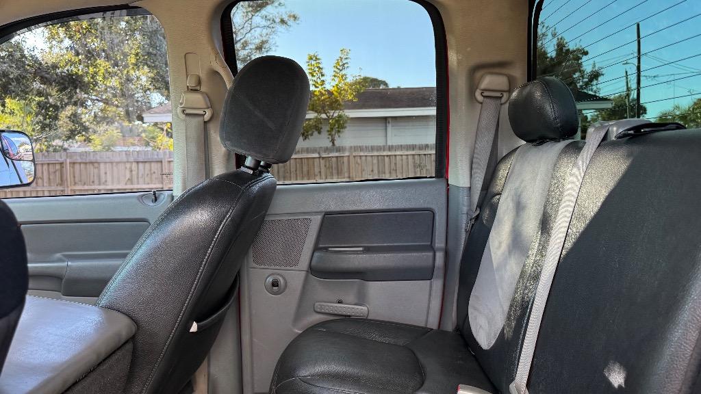 2006 Dodge Ram 1500 - $9,900
