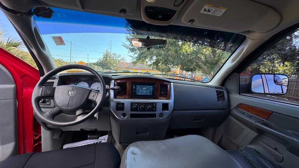 2006 Dodge Ram 1500 - $9,900
