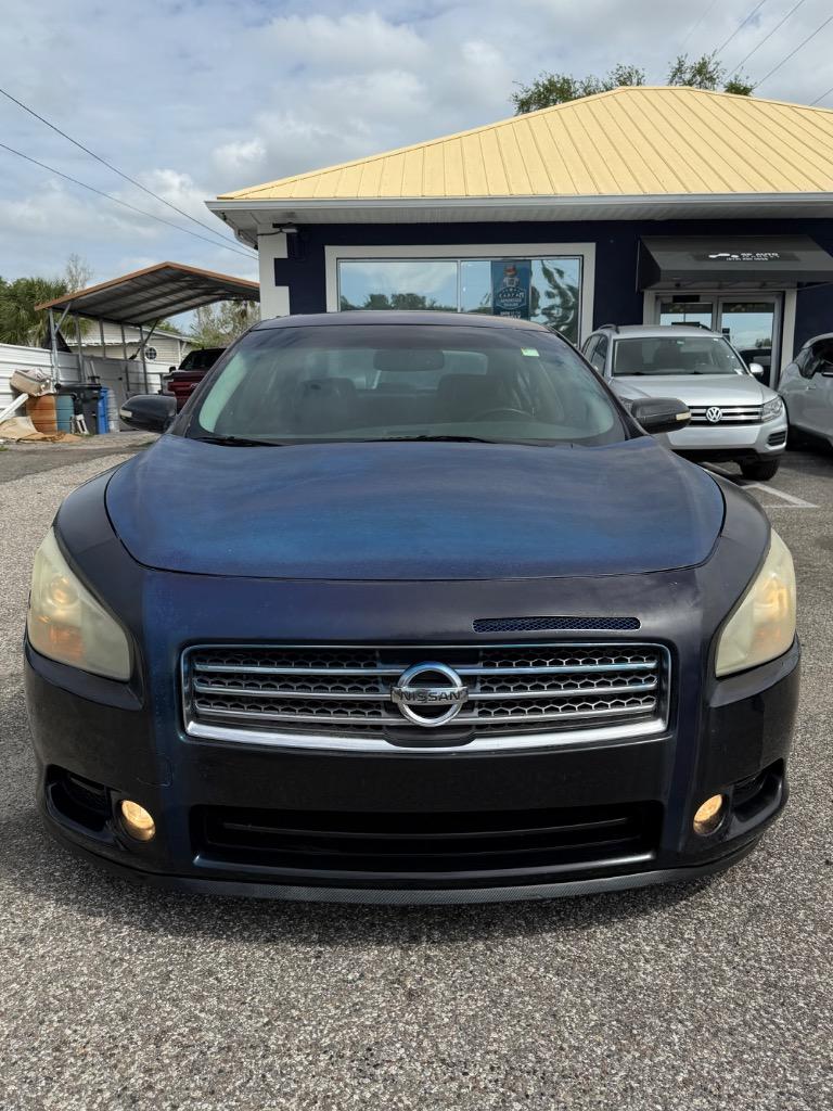 2010 Nissan Maxima - $3,900