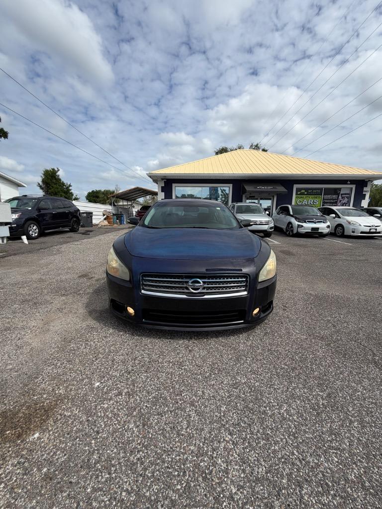 2010 Nissan Maxima - $3,900
