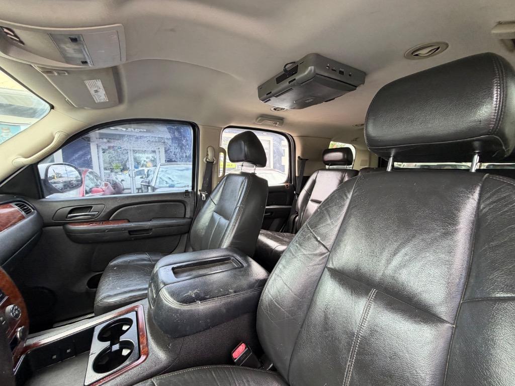 2007 Chevrolet Tahoe - $9,900