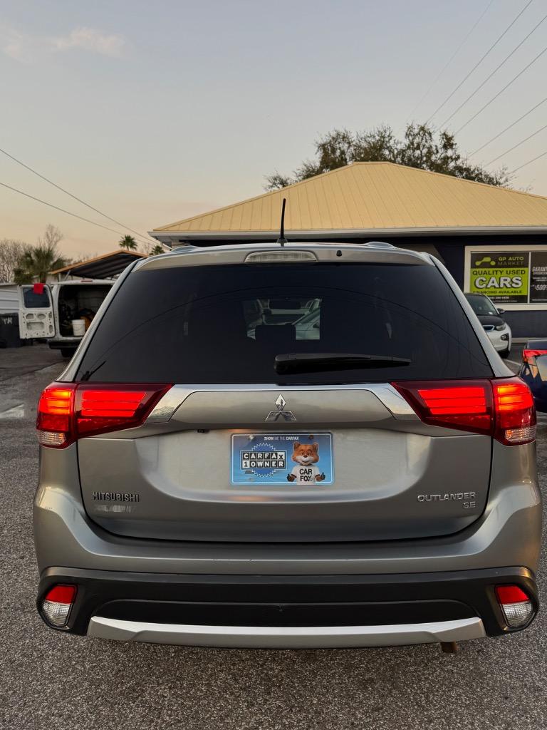 2016 Mitsubishi Outlander - $14,900