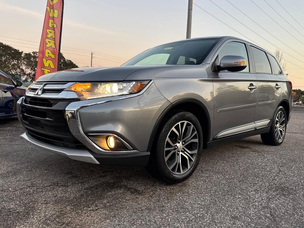 2016 Mitsubishi Outlander - $14,900
