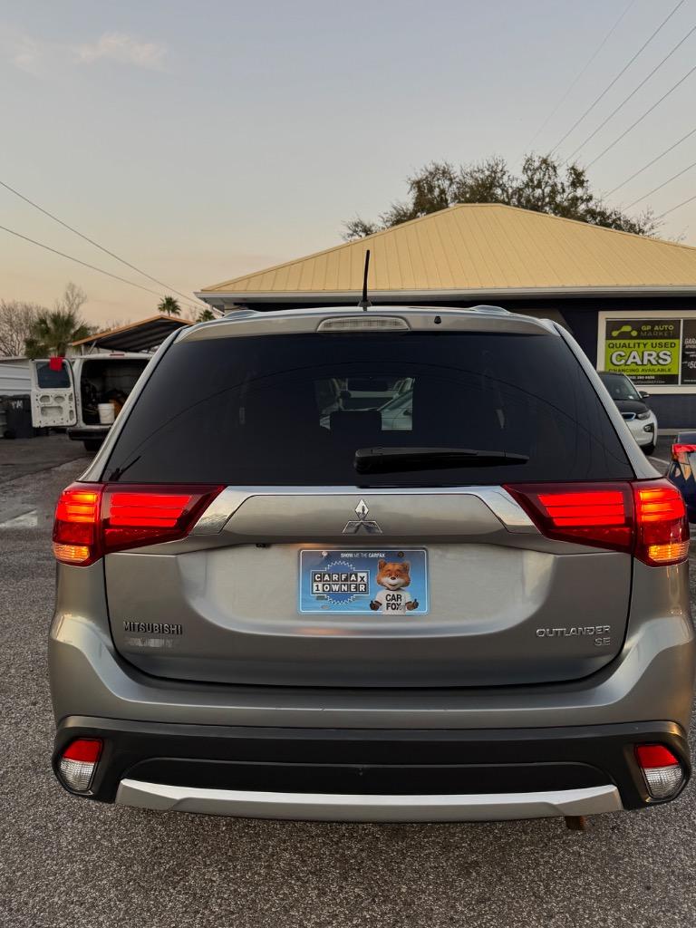 2016 Mitsubishi Outlander - $14,900