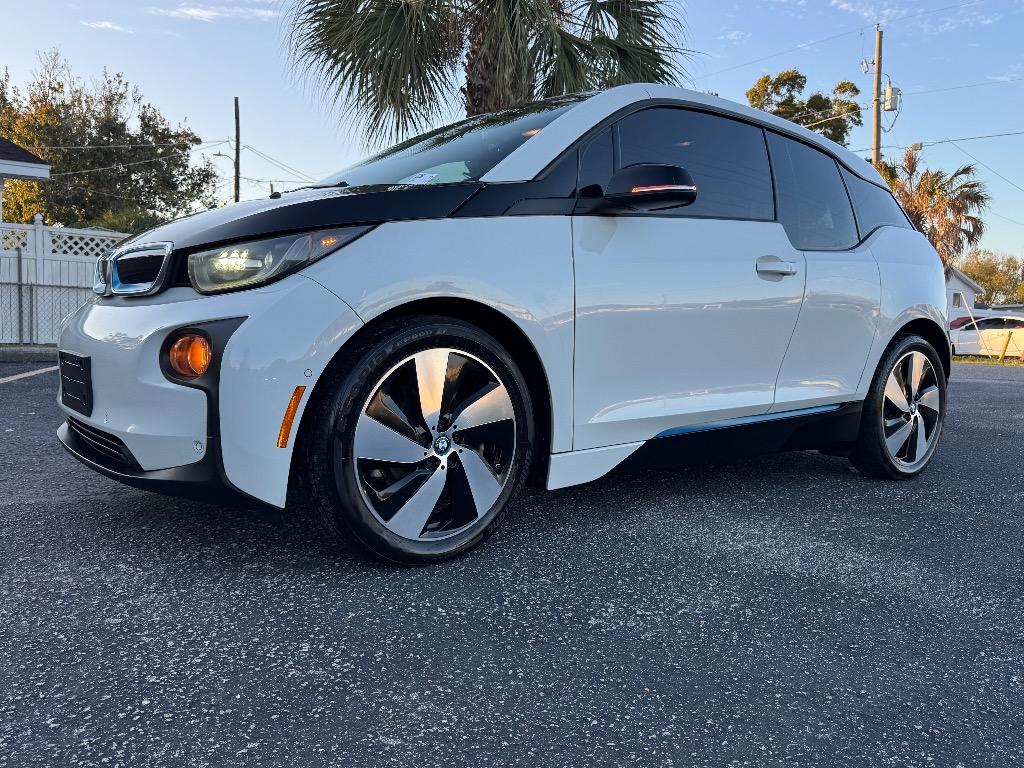 2017 BMW i3 - $17,900