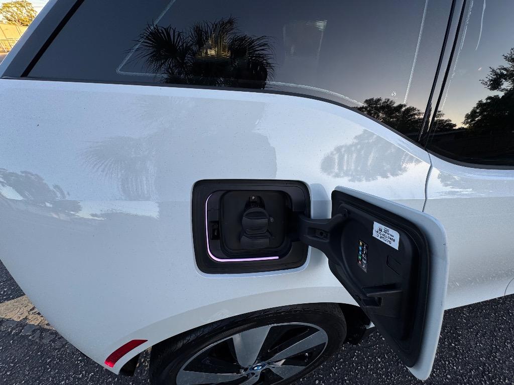 2017 BMW i3 - $17,900