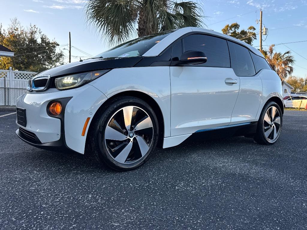 2017 BMW i3 - $17,900